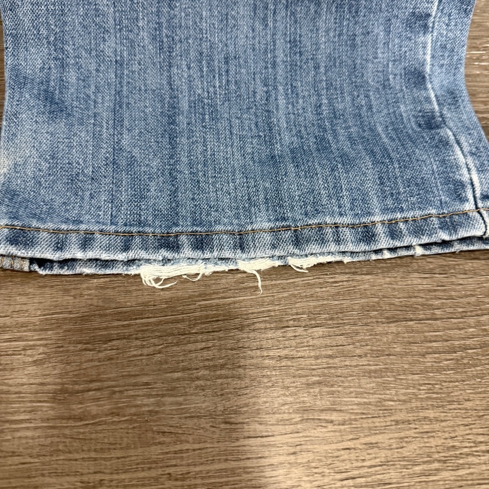 Carhartt Medium Wash Relaxed Fit Jeans - Picture 8 of 12